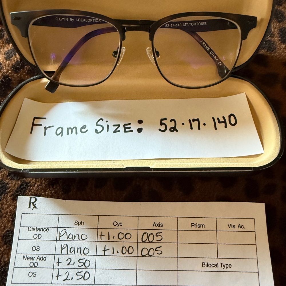 Women’s New Prescription Glasses with Progressive Lenses.Never Worn.